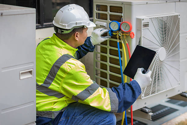 Professional Hvac Installation technician working in Burnettsville, IN